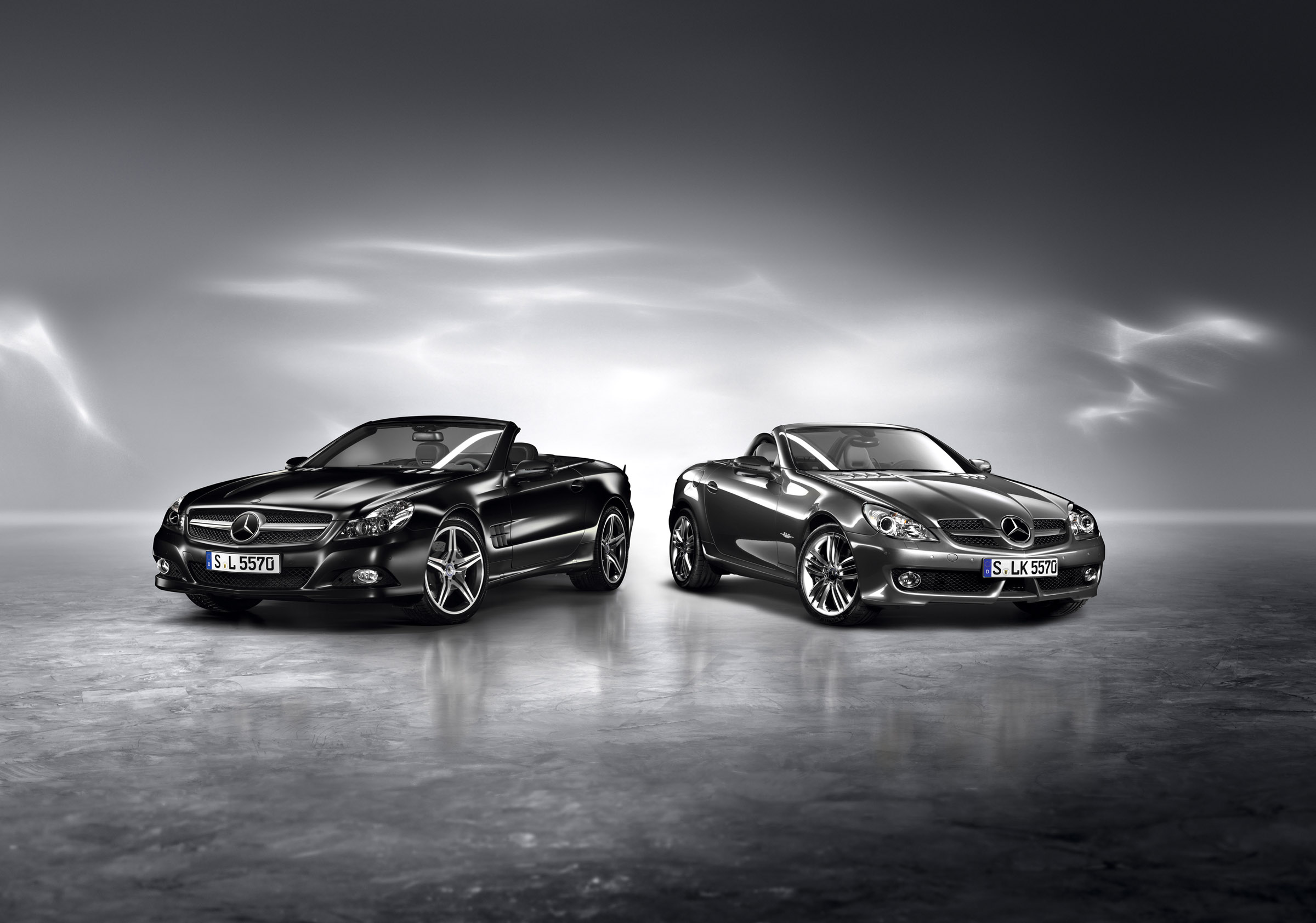 Mercedes-Benz SL Night Edition and SLK Grand Edition