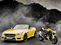 Mercedes-Benz SLK 55 AMG and Ducati Streetfighter 848 (2012)