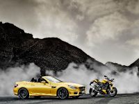 Mercedes-Benz SLK 55 AMG and Ducati Streetfighter 848 (2012) - picture 3 of 4