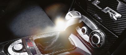 Mercedes-Benz SLR McLaren Roadster 722 S (2009) - picture 4 of 7