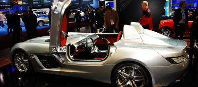 Mercedes-Benz SLR Stirling Moss Detroit (2009) - picture 7 of 17