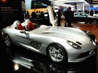 Mercedes-Benz SLR Stirling Moss Detroit (2009) - picture 10 of 17