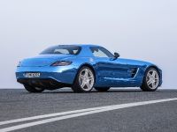 Mercedes-Benz SLS AMG Coupe Electric Drive (2013) - picture 5 of 5