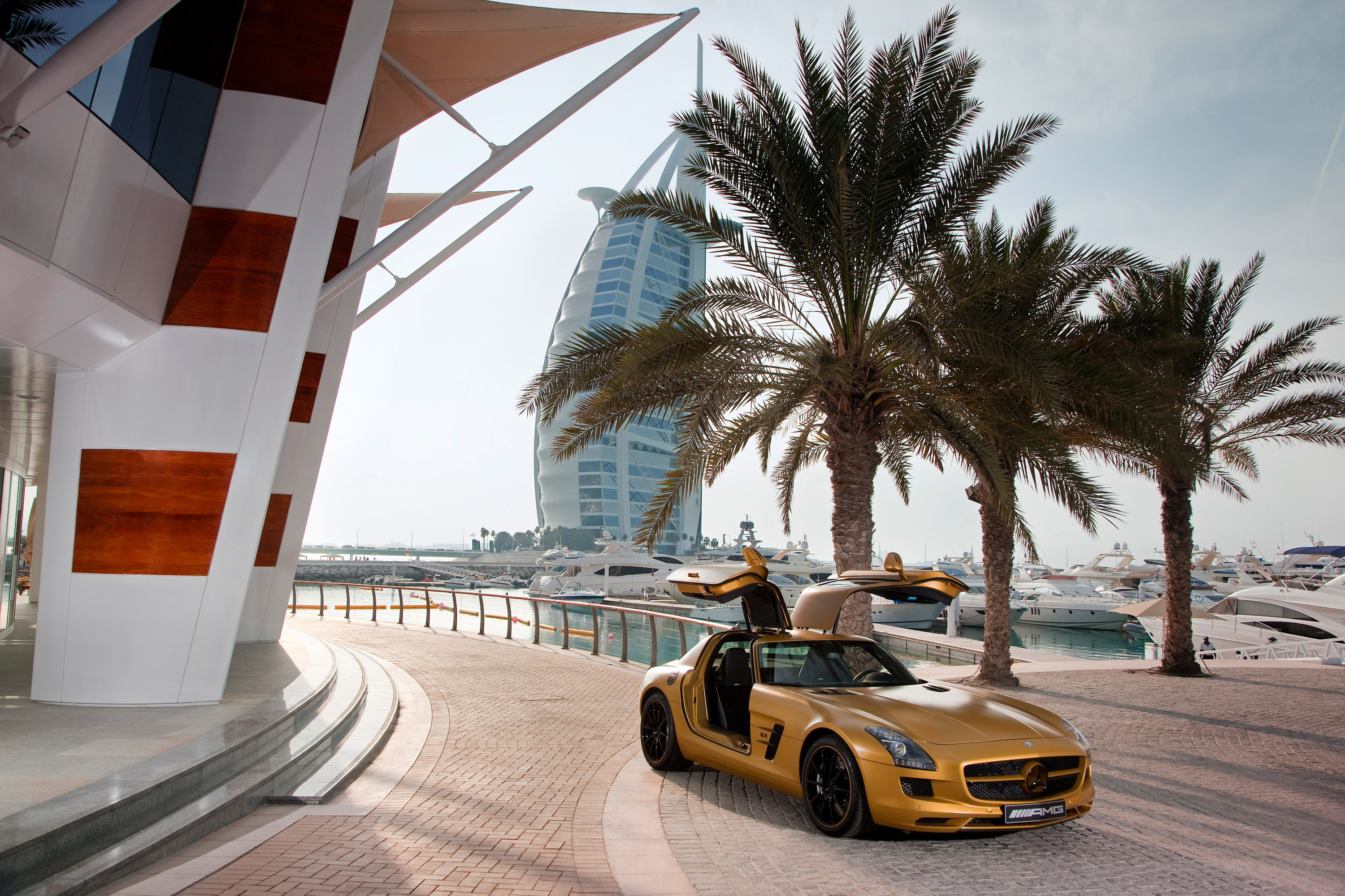 Mercedes-Benz SLS AMG Desert Gold