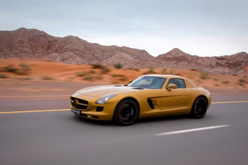 Mercedes-Benz SLS AMG Desert Gold (2010) - picture 8 of 10