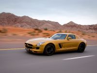 Mercedes-Benz SLS AMG Desert Gold (2010)