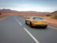Mercedes-Benz SLS AMG Desert Gold (2010)