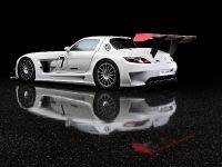 Mercedes-Benz SLS AMG GT3 (2010) - picture 2 of 16