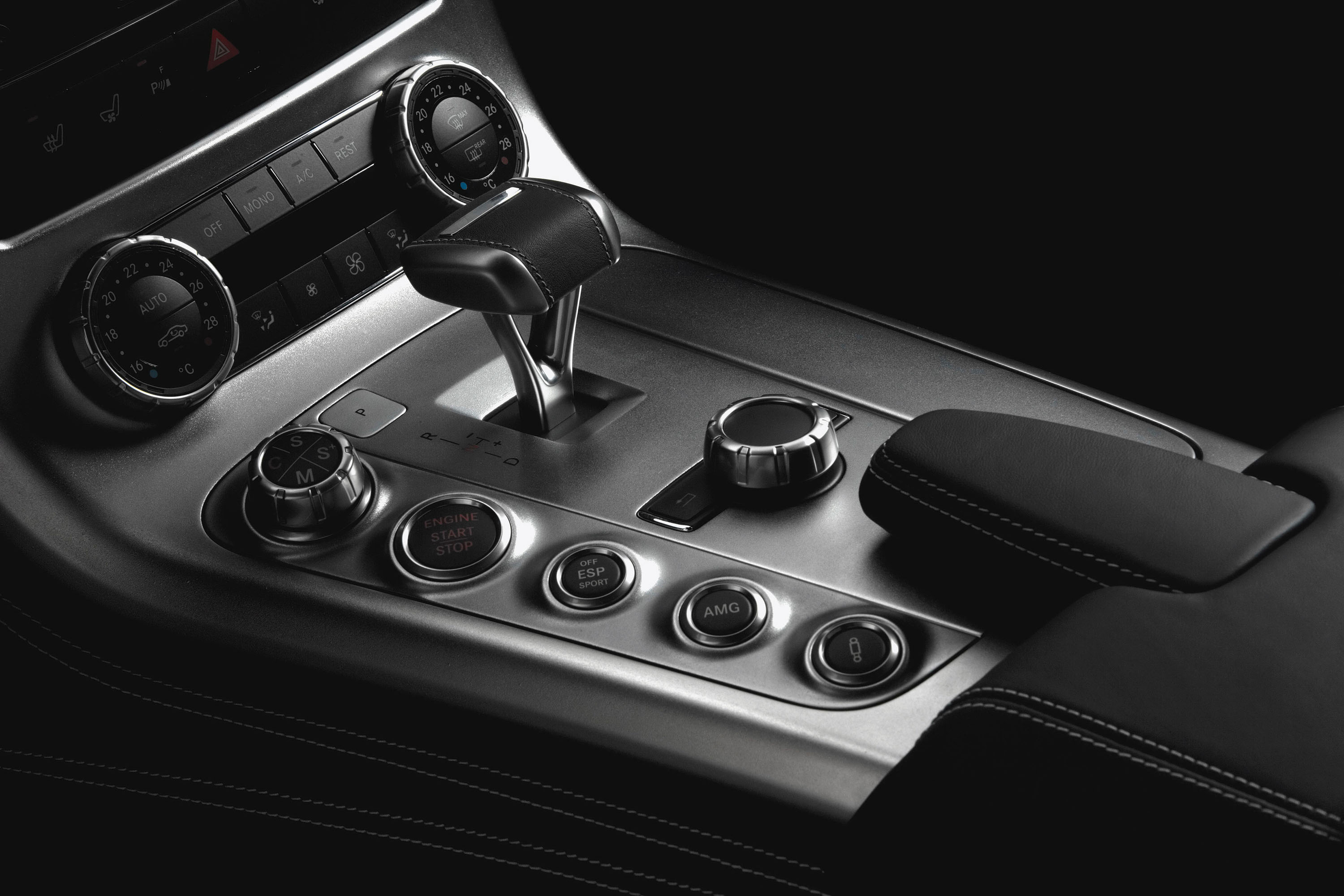 Mercedes-Benz SLS AMG Interior