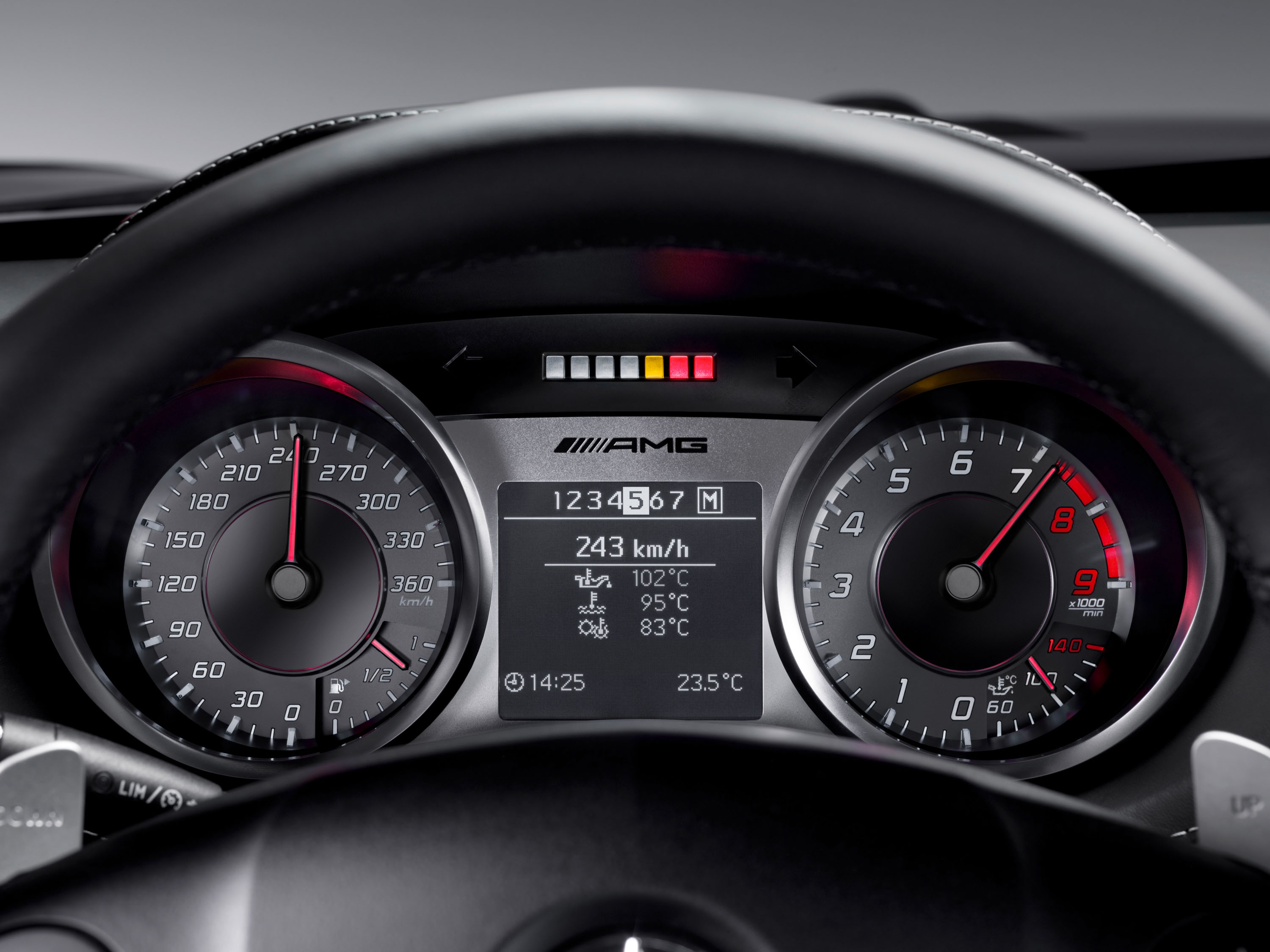 Mercedes-Benz SLS AMG Interior