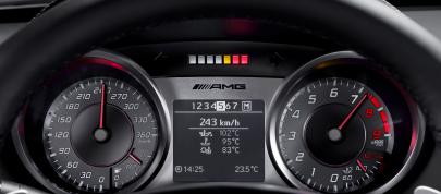 Mercedes-Benz SLS AMG Interior (2010) - picture 4 of 9