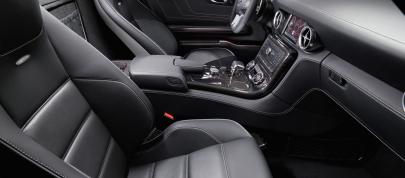 Mercedes-Benz SLS AMG Interior (2010) - picture 7 of 9