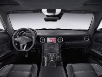 Mercedes-Benz SLS AMG Interior (2010) - picture 6 of 9