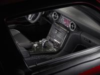 Mercedes-Benz SLS AMG Interior (2010) - picture 6 of 9