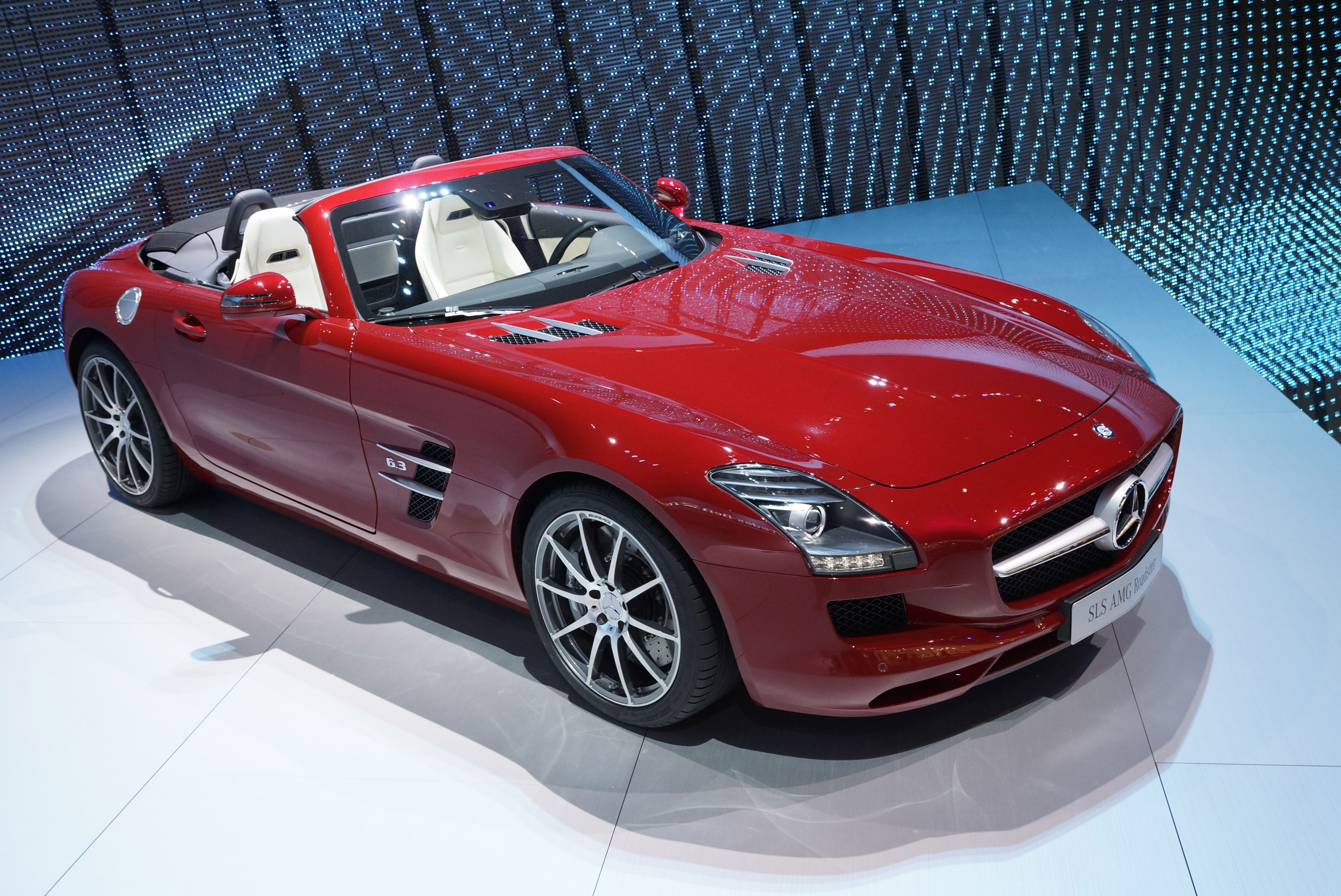 Mercedes-Benz SLS AMG Roadster Frankfurt