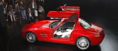 Mercedes-Benz SLS Gullwing Frankfurt (2009) - picture 7 of 10