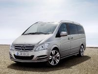 Mercedes-Benz Viano Vision Pearl Concept (2011) - picture 1 of 2