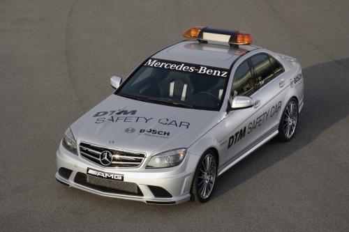 Mercedes-Benz C63 AMG Safety Car (2008) - picture 1 of 3