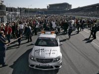 Mercedes-Benz C63 AMG Safety Car (2008) - picture 2 of 3