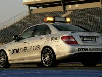 Mercedes-Benz C63 AMG Safety Car (2008) - picture 3 of 3
