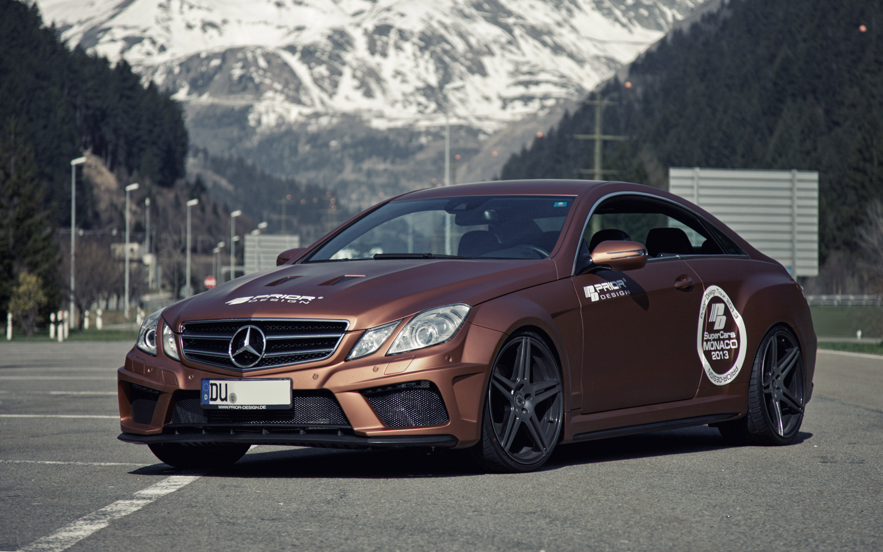 Mercedes E-Class Coupe PD850 BLACK EDITION Widebody