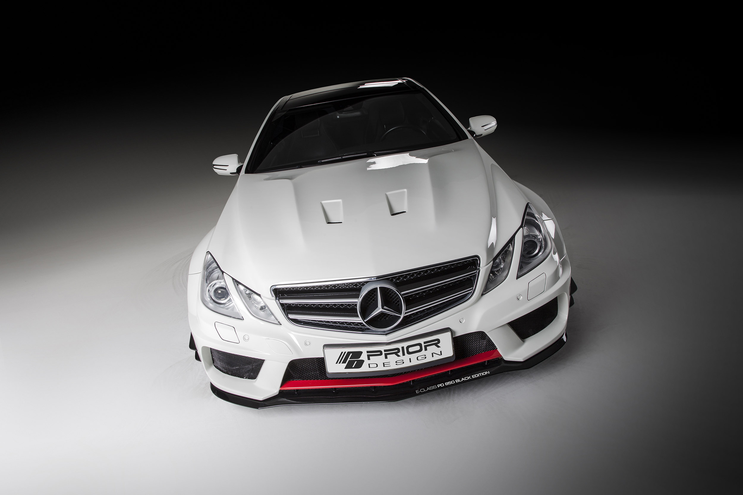 Mercedes E-Class Coupe PD850 BLACK EDITION Widebody