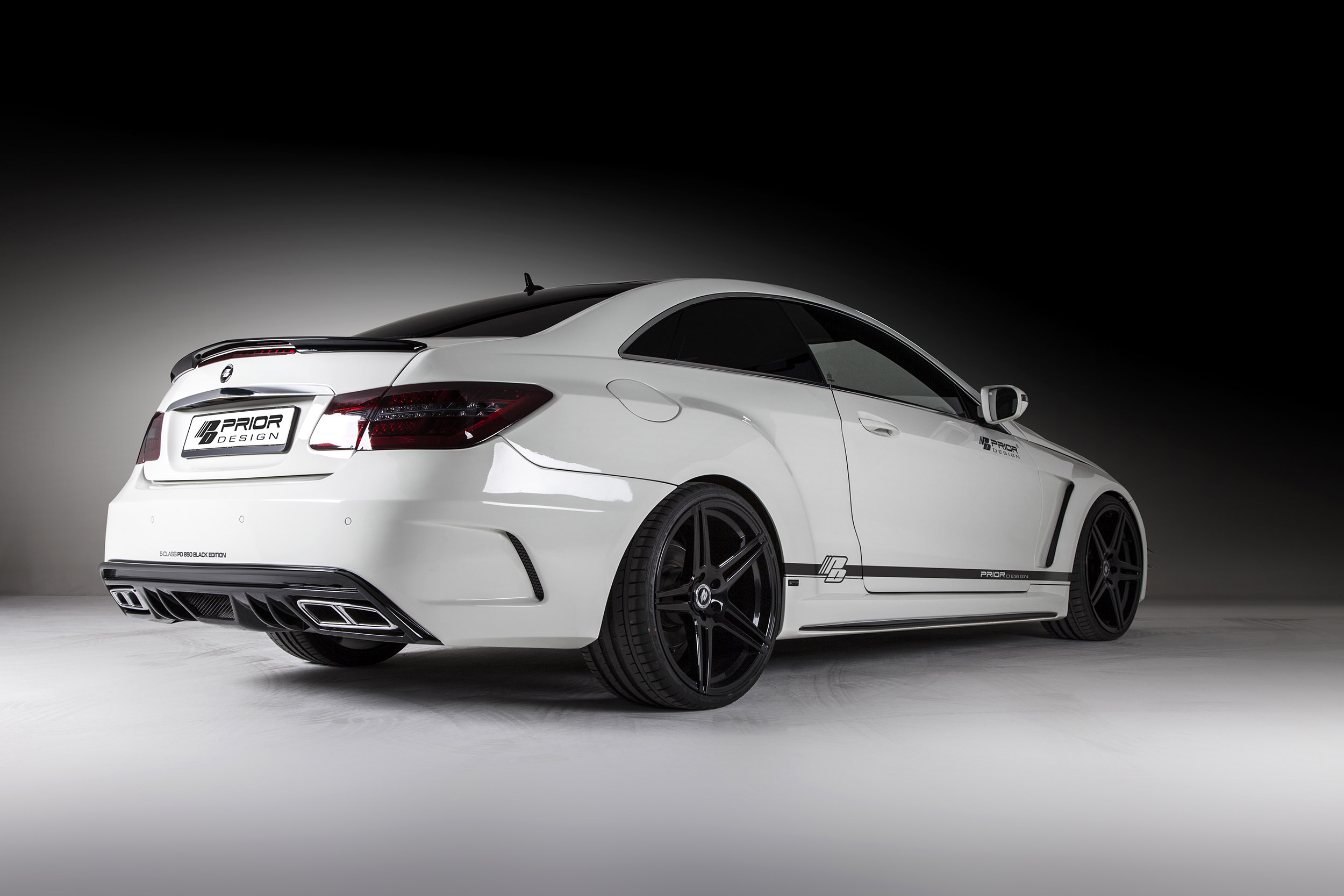 Mercedes E-Class Coupe PD850 BLACK EDITION Widebody