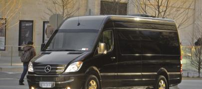 Mercedes Sprinter Brilliant Van (2011) - picture 12 of 14