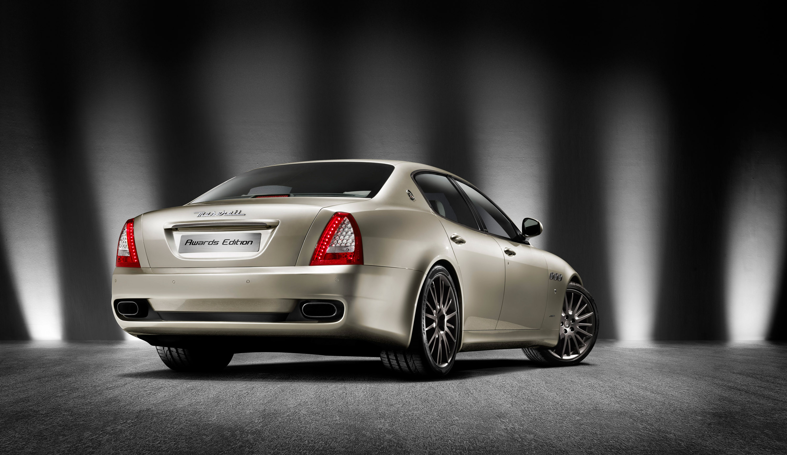 Meserati Quattroporte Sport GT S Awards Edition