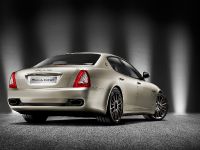 Meserati Quattroporte Sport GT S Awards Edition (2010) - picture 2 of 8