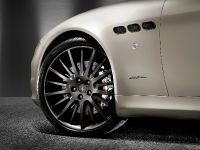 Meserati Quattroporte Sport GT S Awards Edition (2010) - picture 4 of 8