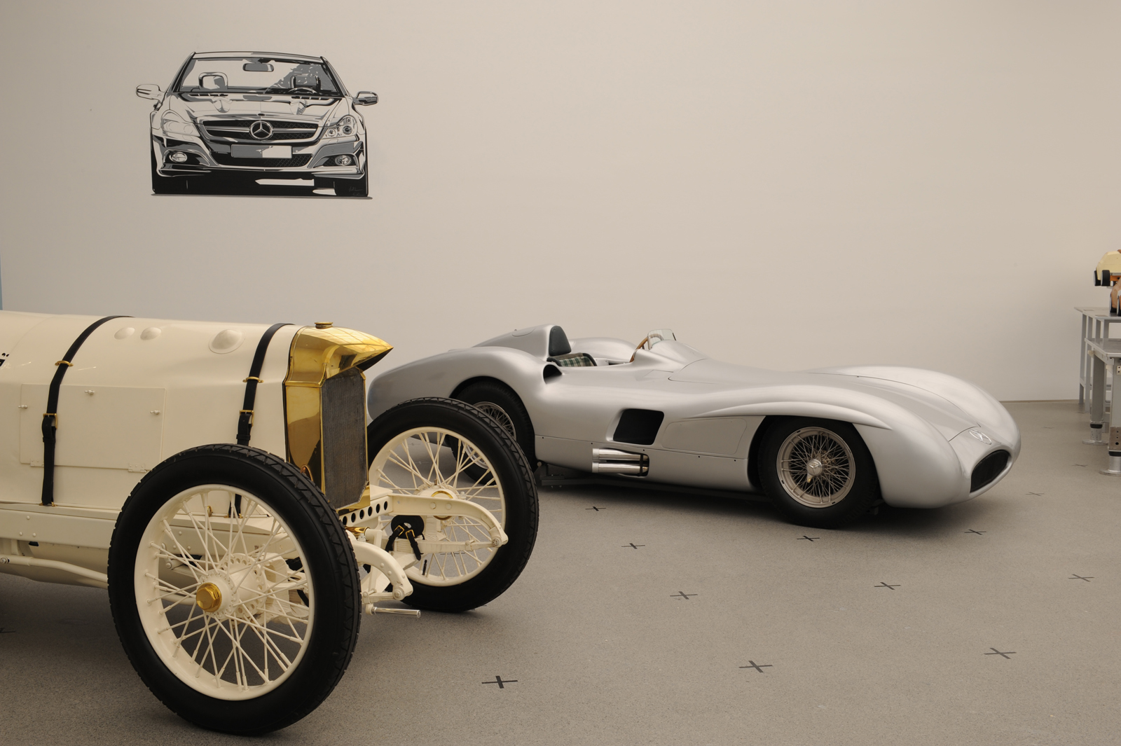 Milestones Automotive Design - Example Mercedes-Benz