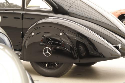 Milestones Automotive Design - Example Mercedes-Benz (2008) - picture 8 of 17