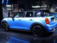MINI 5 Door Paris (2014) - picture 3 of 6