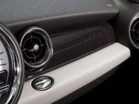 MINI Baker Street (2012) - picture 13 of 15