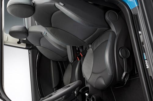 MINI Bayswater (2012) - picture 17 of 17