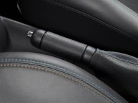 MINI Bayswater (2012) - picture 13 of 17