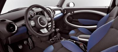 MINI Clubman (2008) - picture 7 of 7