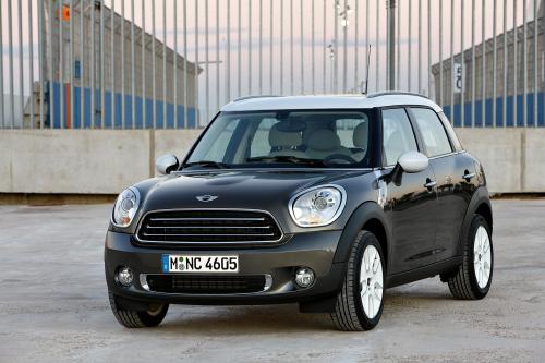 MINI Cooper Countryman (2010) - picture 8 of 21
