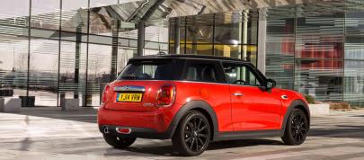 MINI Cooper D Hatch (2014) - picture 12 of 17