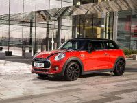 MINI Cooper D Hatch (2014) - picture 6 of 17