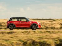 MINI Cooper D Hatch (2014)