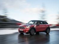 MINI Cooper D Paceman ALL4 (2013) - picture 14 of 23