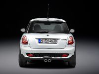 MINI Cooper S 50 Camden (2009) - picture 3 of 9