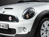 MINI Cooper S 50 Camden (2009) - picture 5 of 9