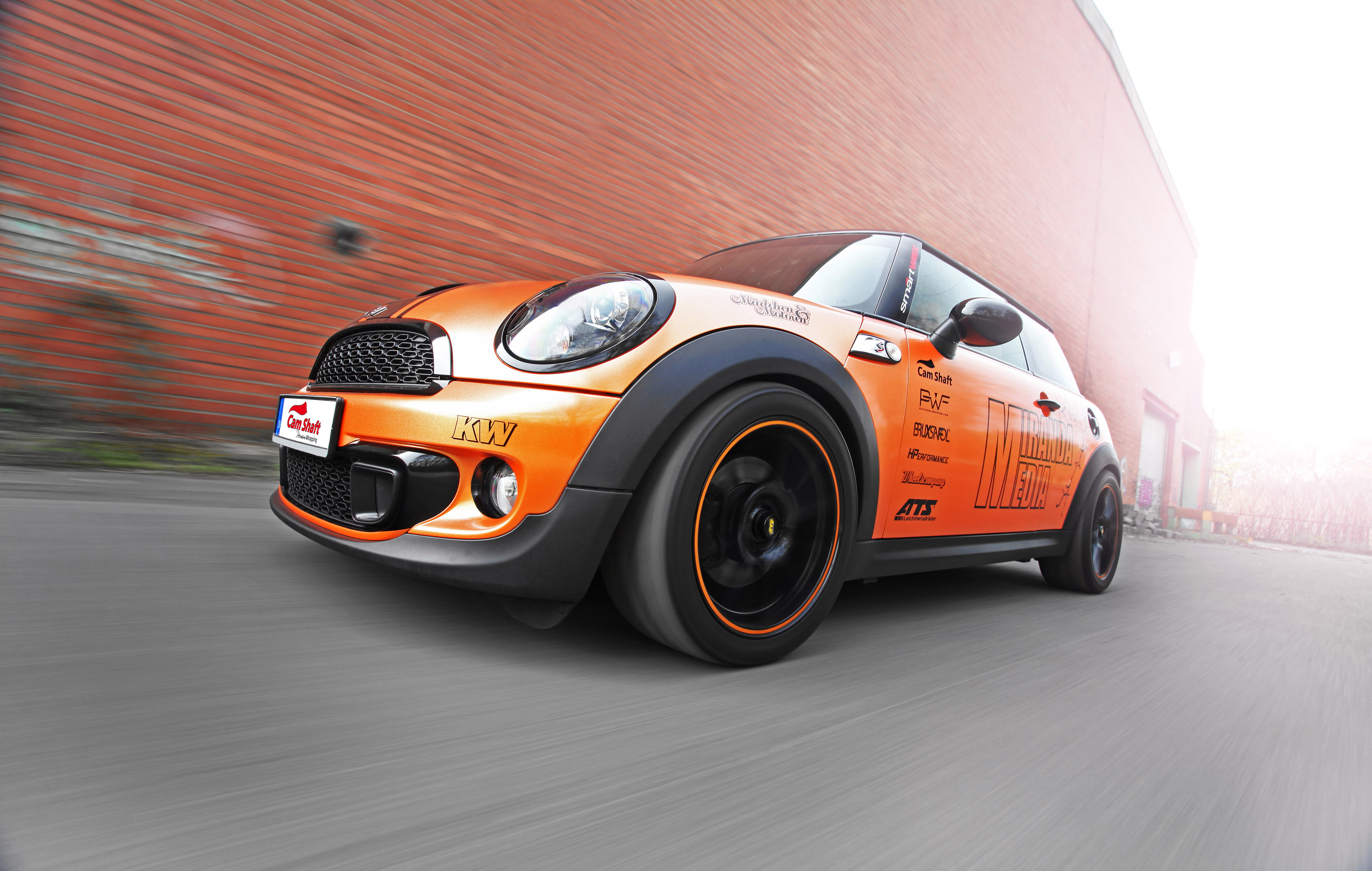 Mini Cooper S by Cam Shaft