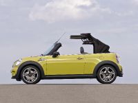MINI Cooper S Convertible (2009)