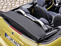 MINI Cooper S Convertible (2009) - picture 18 of 24