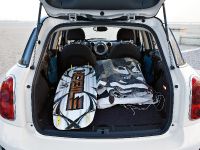 MINI Cooper S Countryman (2010) - picture 26 of 30