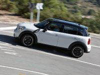 MINI Cooper S Countryman (2010) - picture 30 of 30